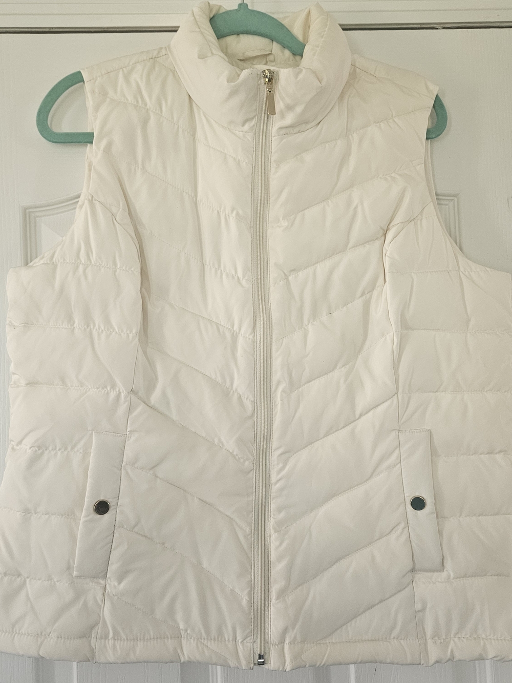 Charter Club Cream Quilted Puffer Vest with Stand Collar